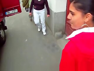 India cantik pickup dan fucked di spycam