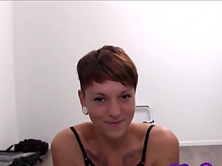 Лепа Танак Тинејџери ради порно кастинг за Први пут
